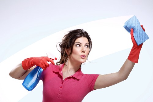 DIY rug cleaning tools for stain removal and maintenance